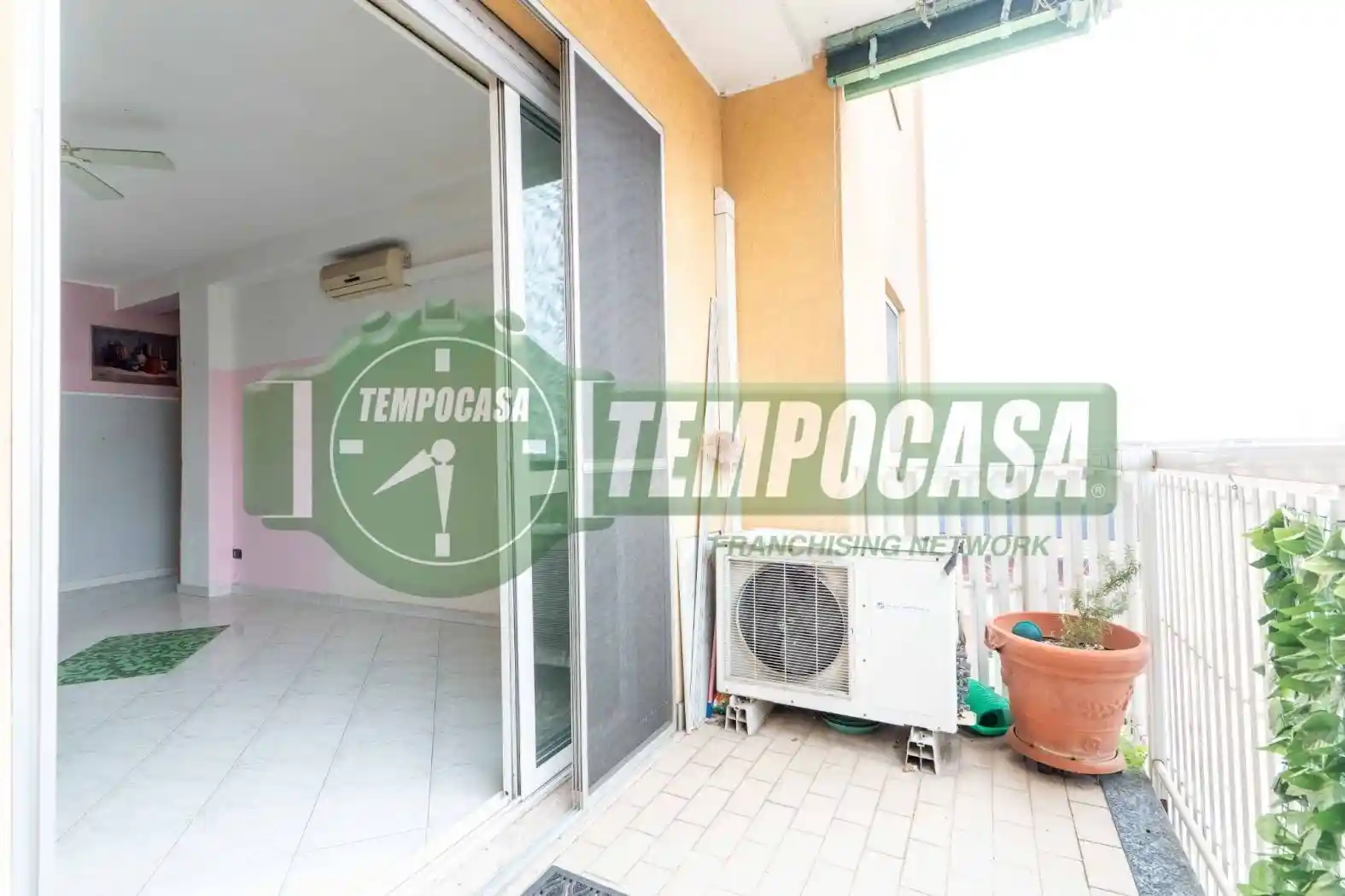 Bilocale via Sant'Abbondio, Chiesa Rossa, Milano - foto 5