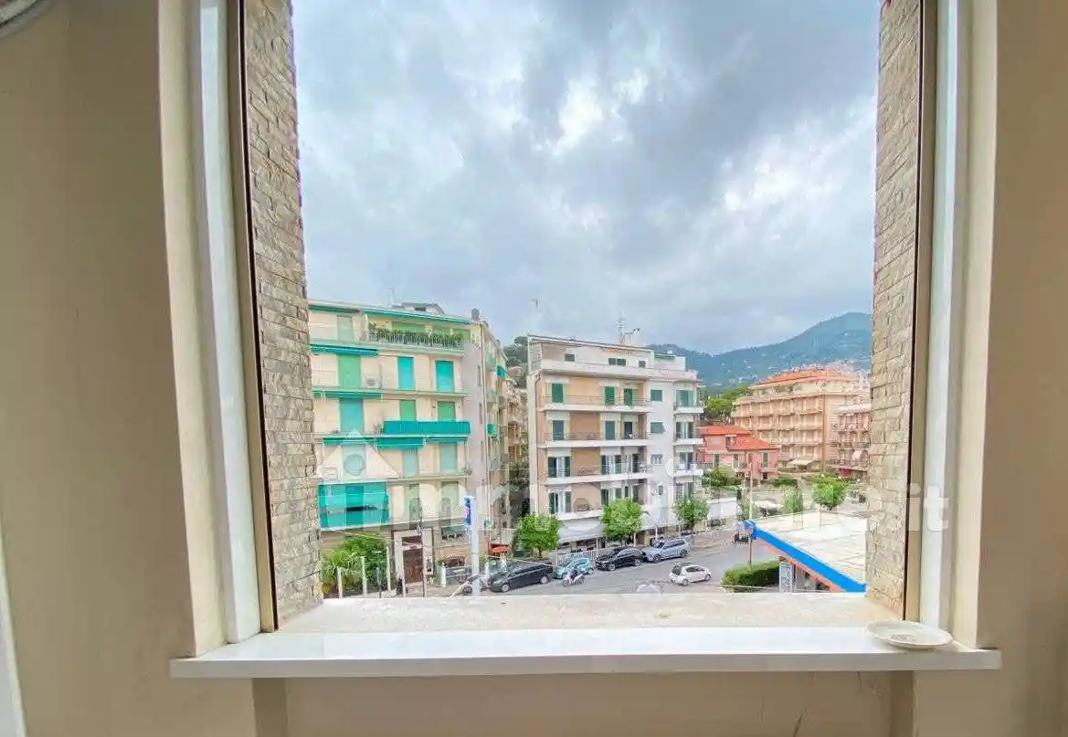 Appartamento in vendita a Alassio