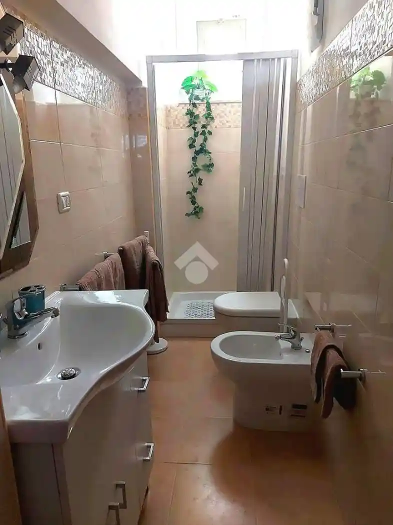 Bilocale via Caulonia 8, Centro Storico, Reggio Calabria - foto 4