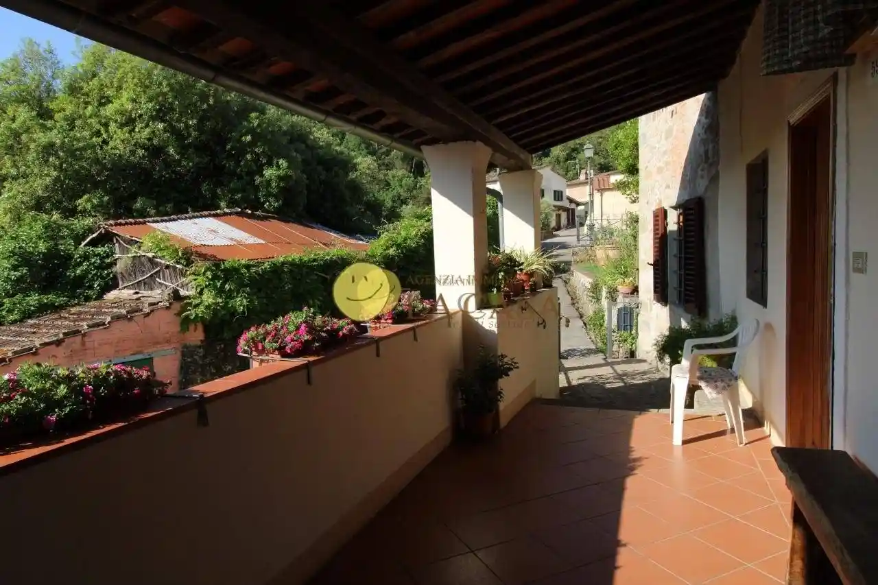 Casa indipendente in vendita a Figline e Incisa Valdarno