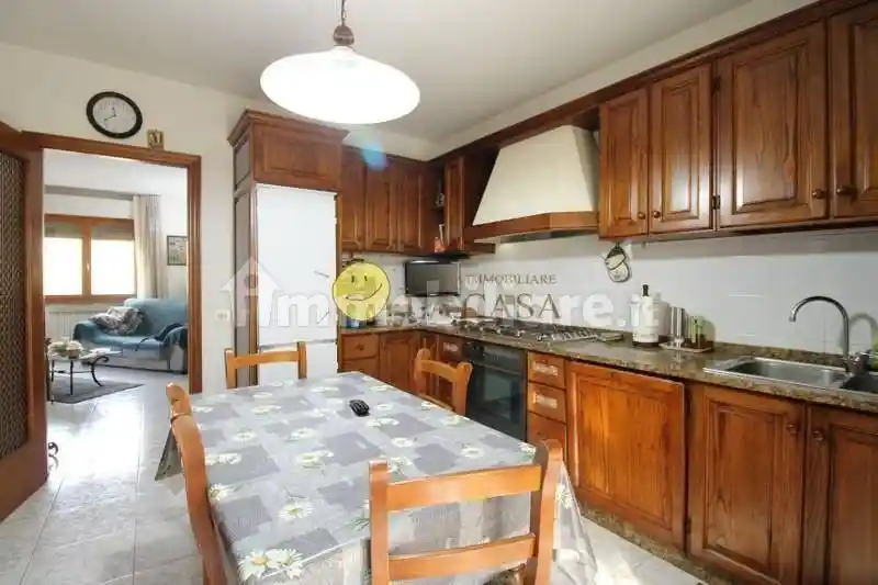 Appartamento in vendita a Reggello