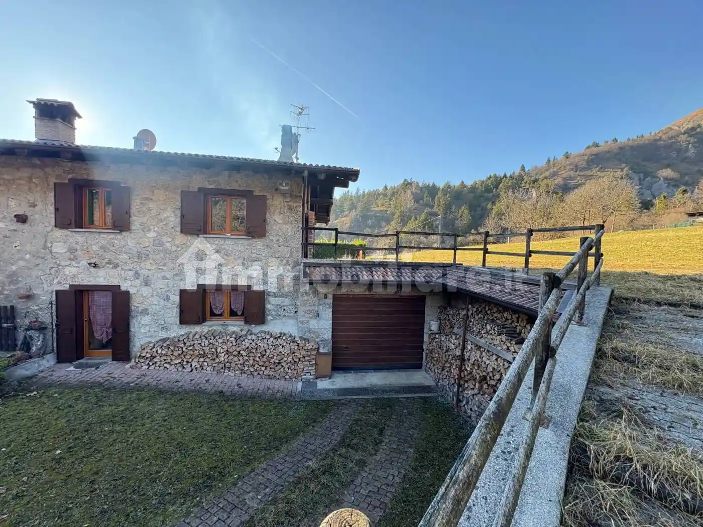 Villa in vendita a Castione della Presolana