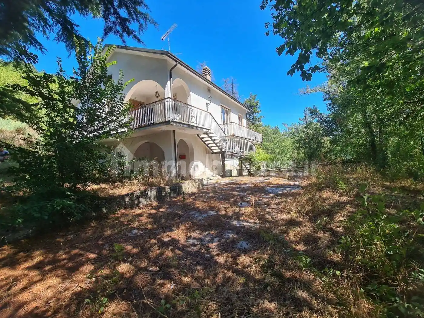 Villa in vendita a Godiasco Salice Terme