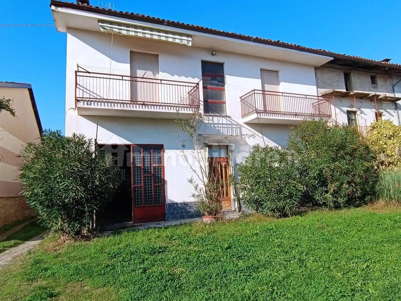 Rustico - Casale in vendita a La Morra