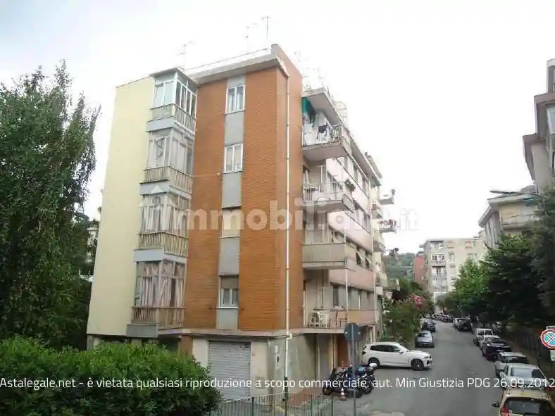 Appartamento in vendita a Savona