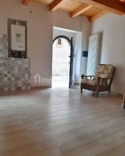 Terratetto unifamiliare via Guglielmo Oberdan 25, Centro, Scurcola Marsicana - foto 2