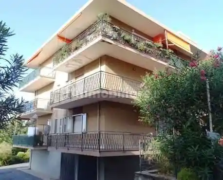 Appartamento in vendita a Ceriale