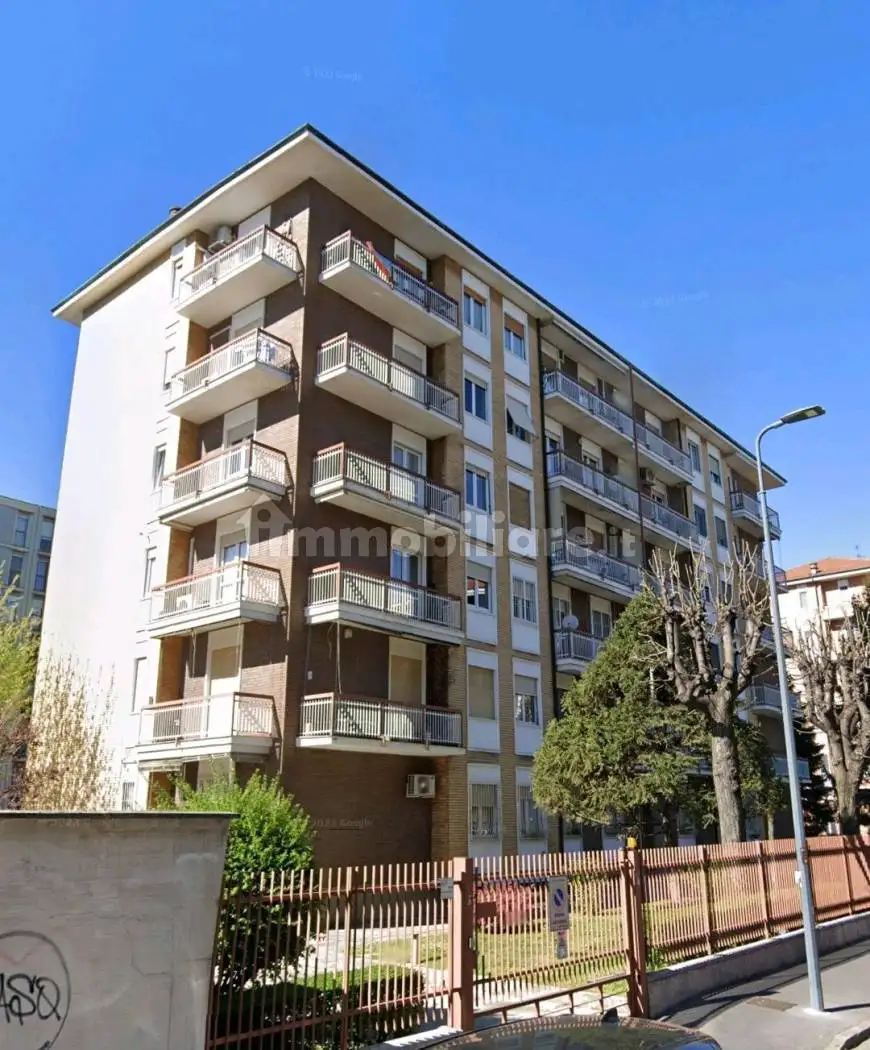 Appartamento in vendita a Milan
