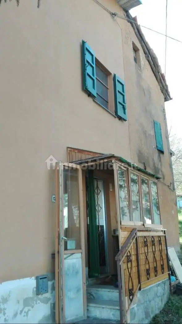 Casa indipendente in vendita a Gaggio Montano
