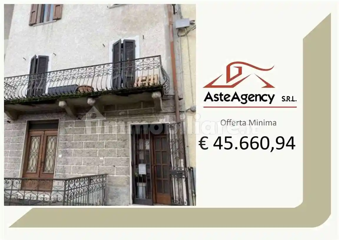 Casa indipendente in vendita a Sant'Omobono Terme