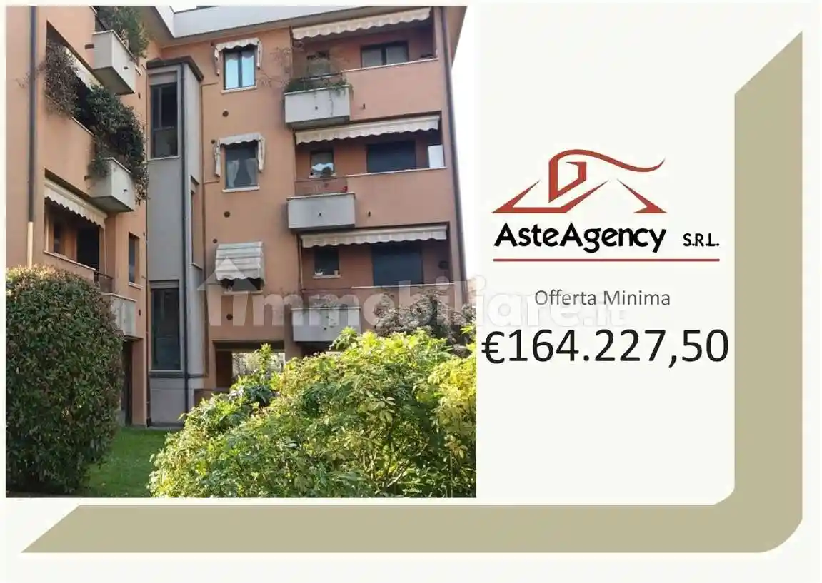 Appartamento in vendita a Seregno