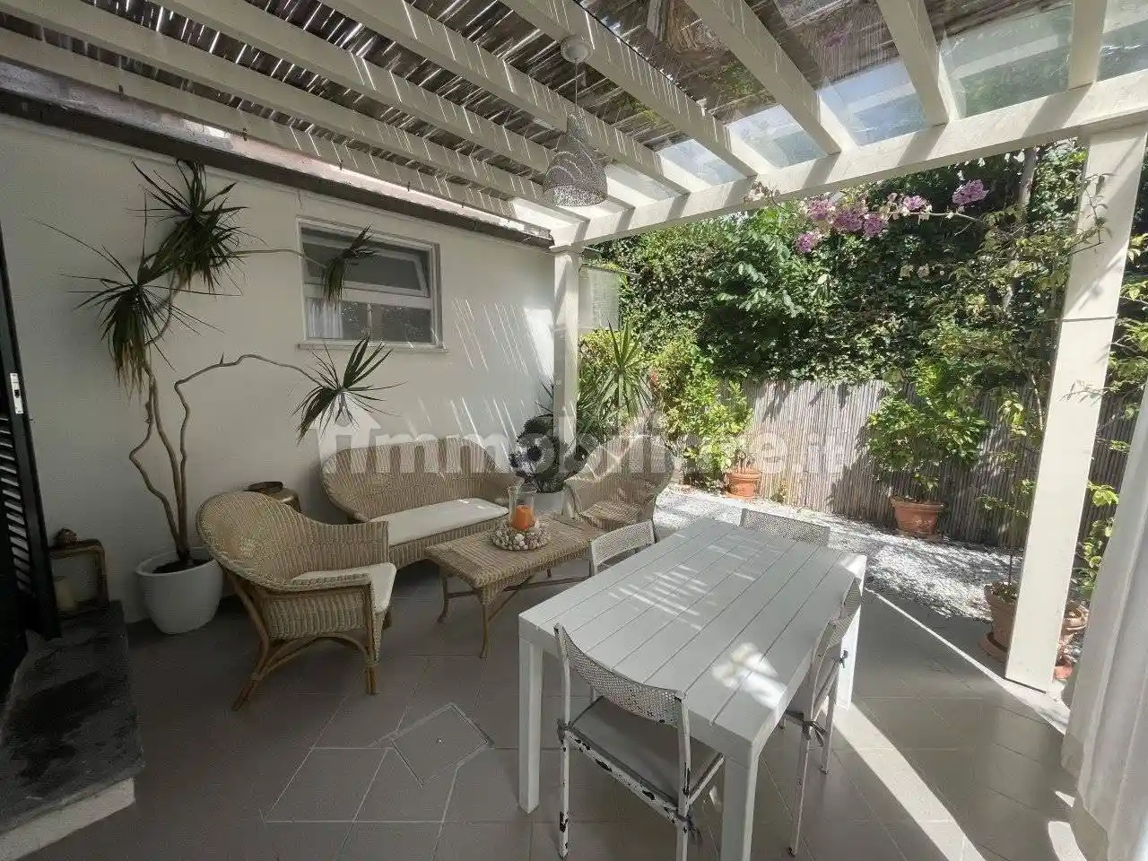 Appartamento in affitto a Pietrasanta