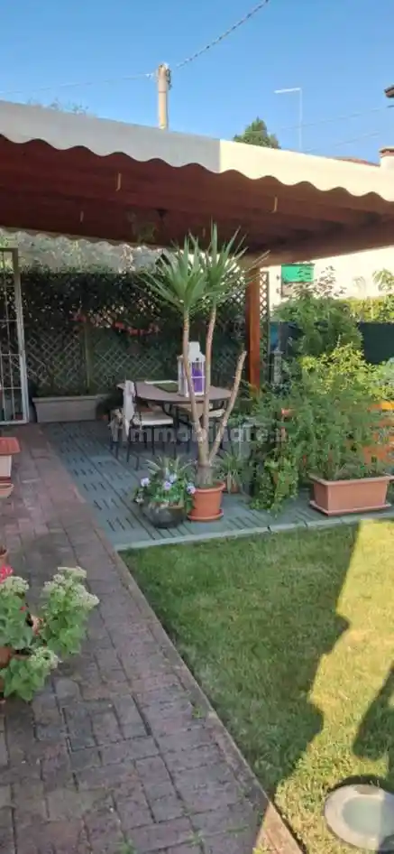 Appartamento in vendita a Torri di Quartesolo