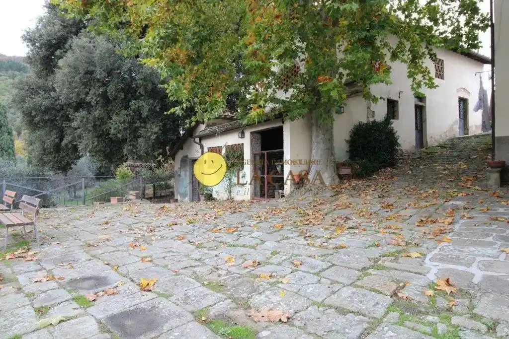 Palazzo - Edificio in vendita a Figline e Incisa Valdarno