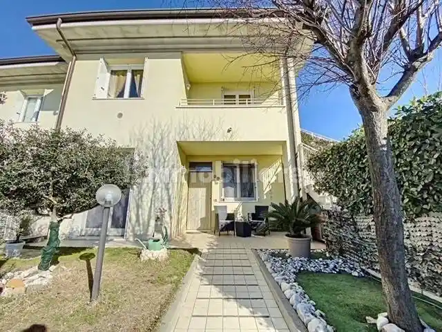 Appartamento in affitto a Ravenna