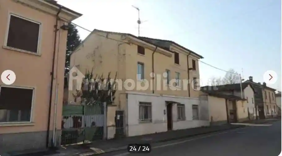 Casa indipendente in vendita a Lungavilla