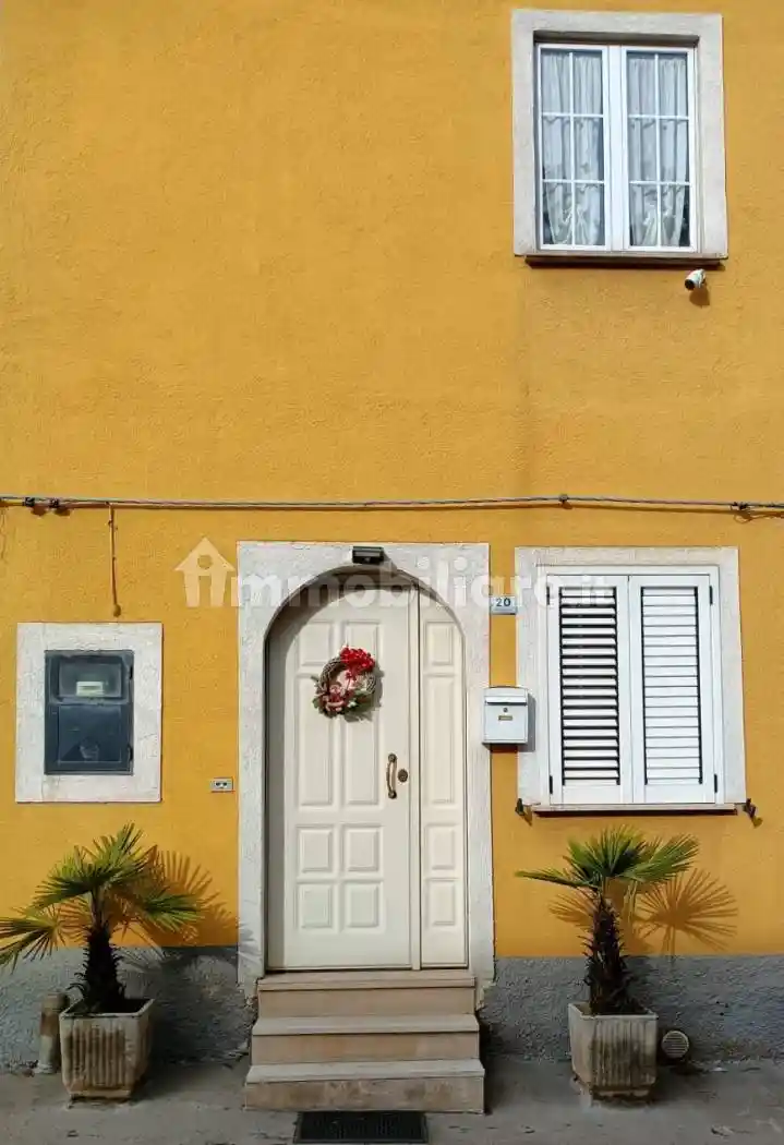 Appartamento via Nazionale 20, Satriano di Lucania - foto 2