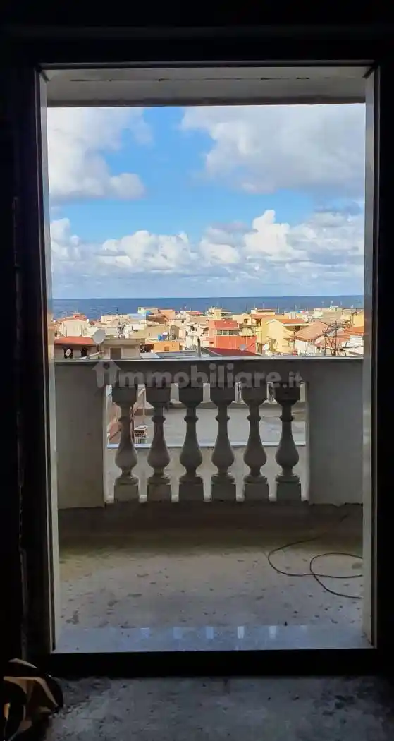 Quadrilocale via Archimede Snc, Centro, Bagnara Calabra - foto 2