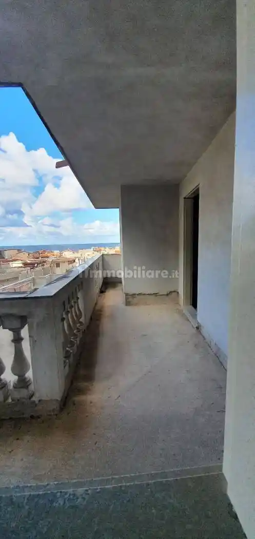 Quadrilocale via Archimede Snc, Centro, Bagnara Calabra - foto 4