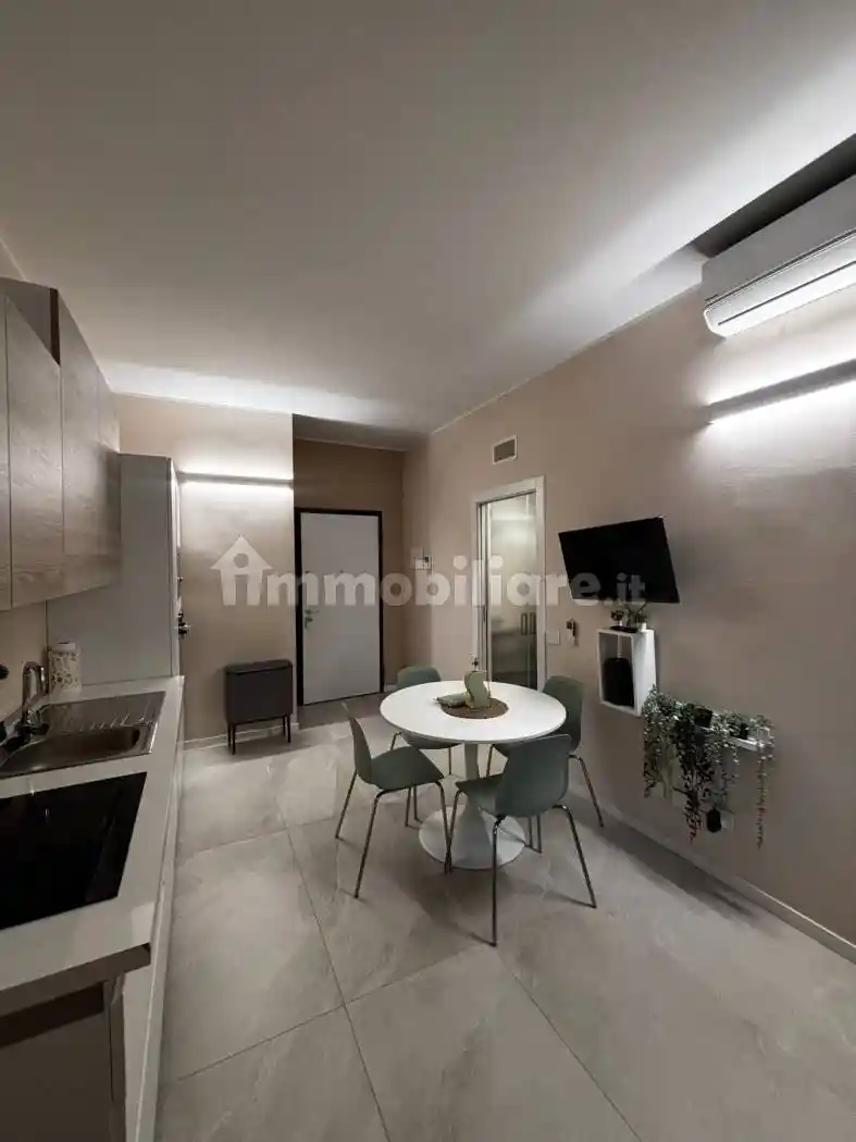 Bilocale viale Lodovico Scarampo 47, Monte Rosa - Lotto, Milano - foto 3