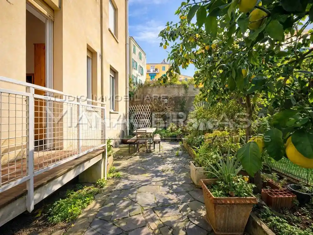 Appartamento in vendita a Rapallo