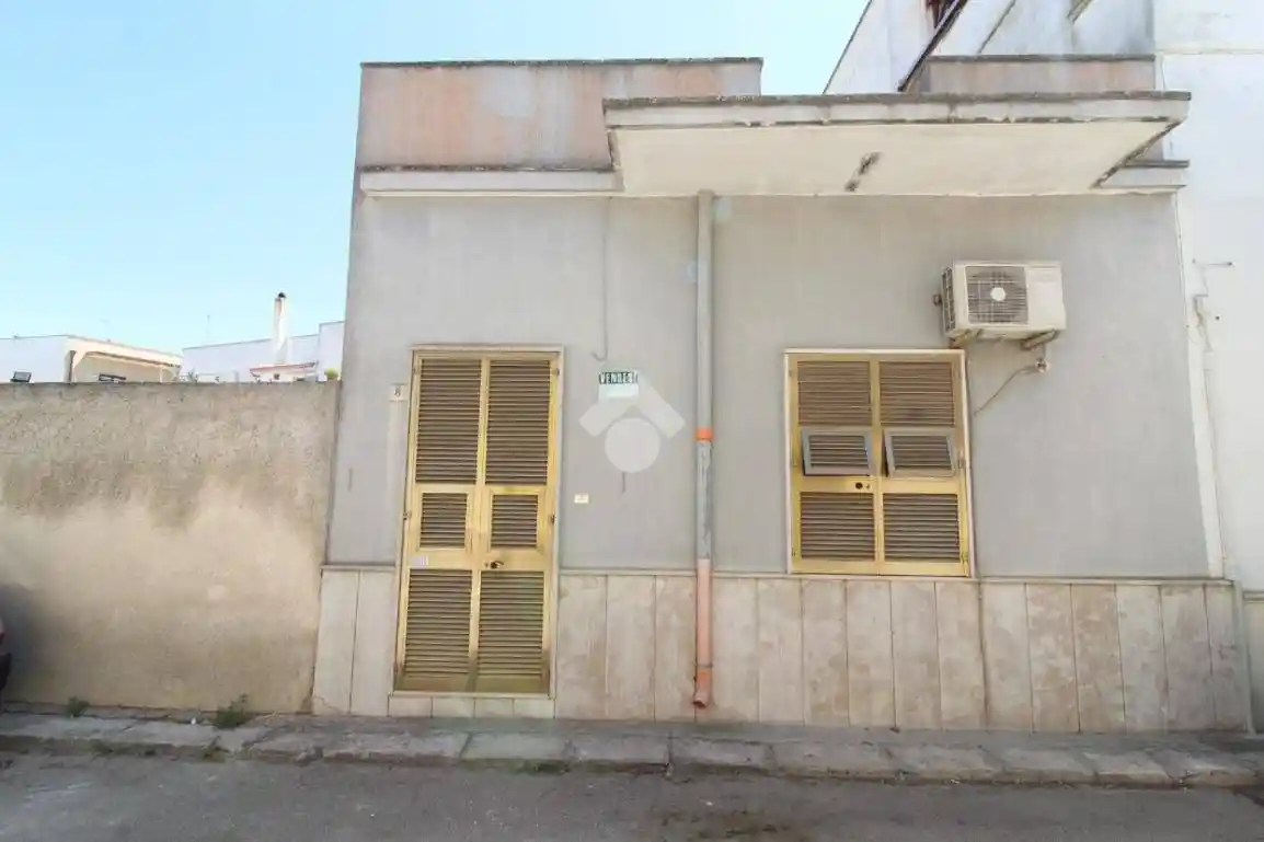 Casa indipendente in vendita a Brindisi