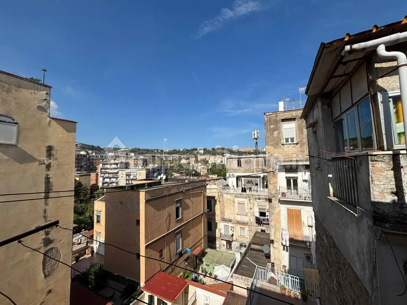 Appartamento in vendita a Napoli