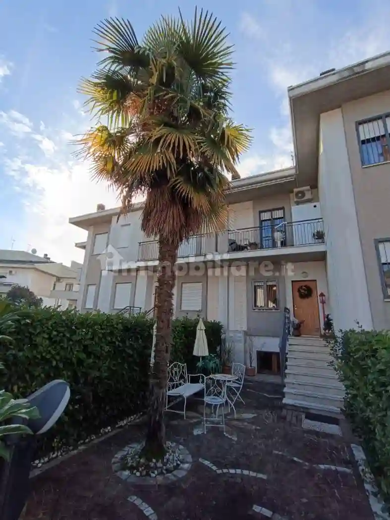 Villetta a schiera - foto 2