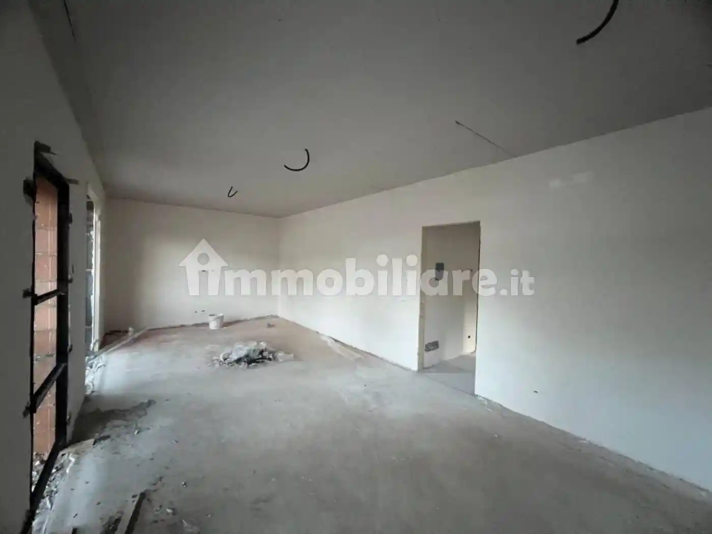 Appartamento in vendita a Cascina