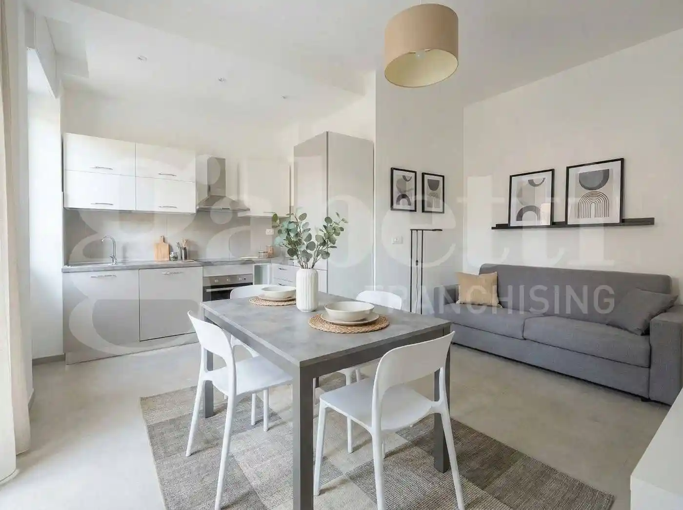 Appartamento in vendita a Finale Ligure