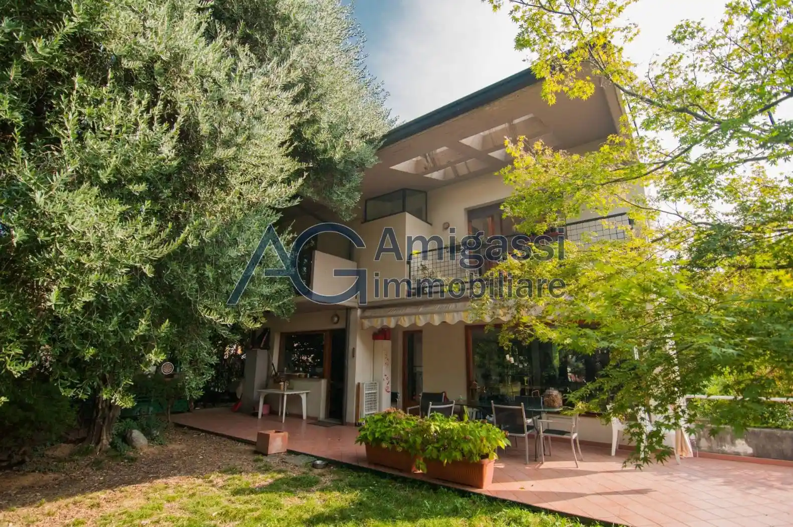 Villa in vendita a Curno