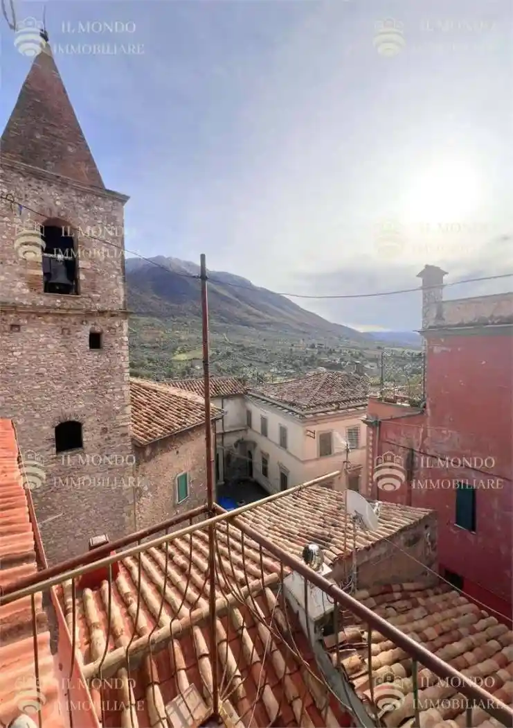 Appartamento in vendita a Palombara Sabina