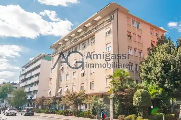 Appartamento in vendita a Bergamo