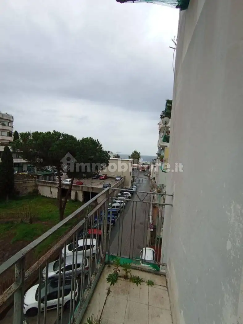 Appartamento in vendita a Pozzuoli