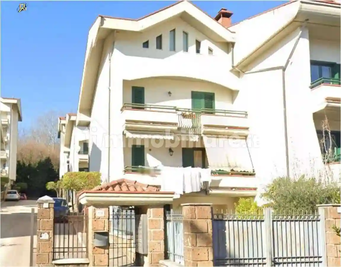 Villetta a schiera - foto 2