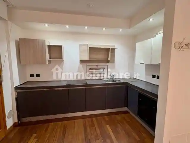 Appartamento in vendita a Bergamo