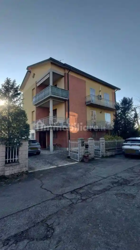 Villa in vendita a Reggio Emilia