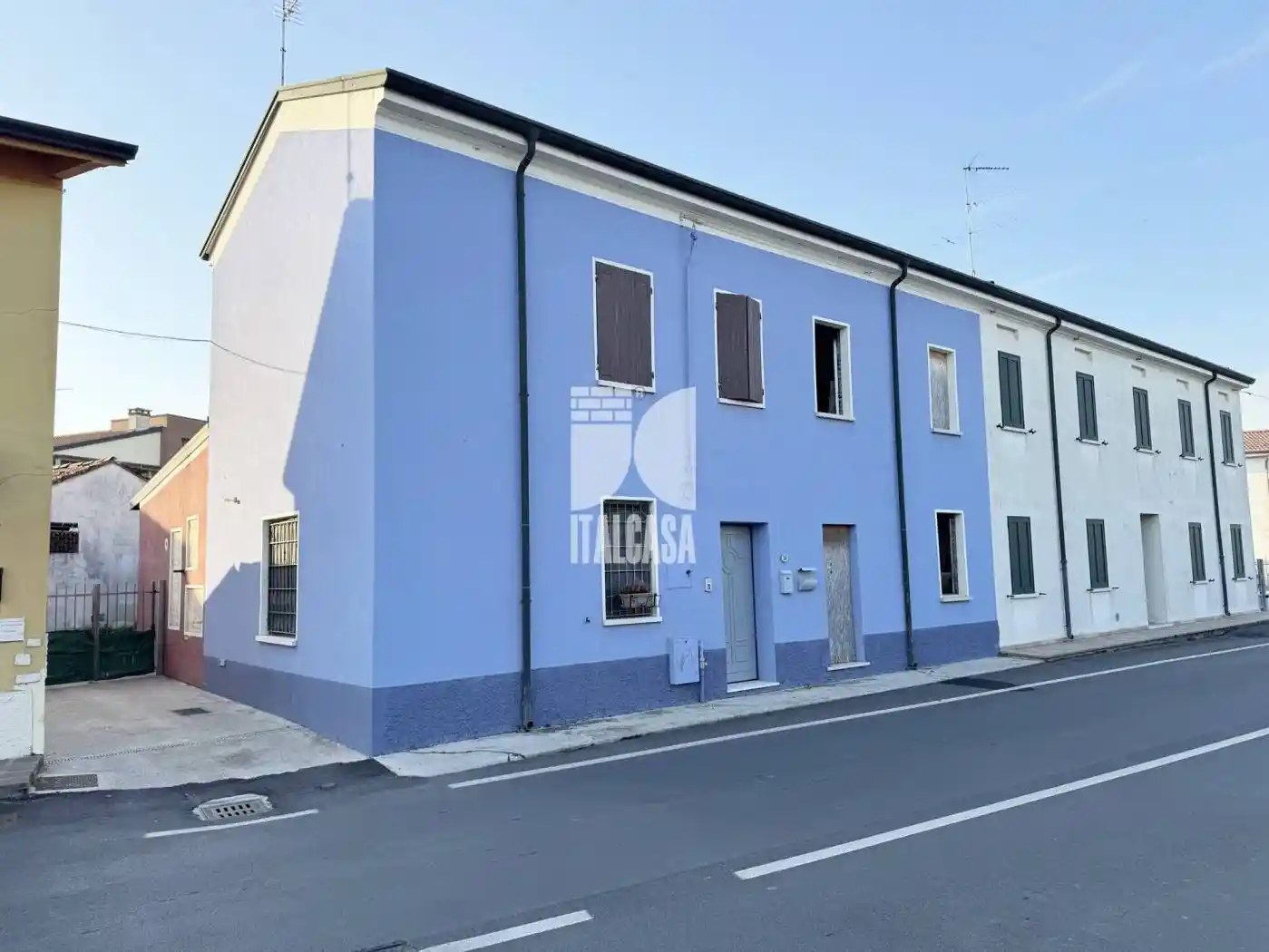 Villa in vendita a Porto Mantovano