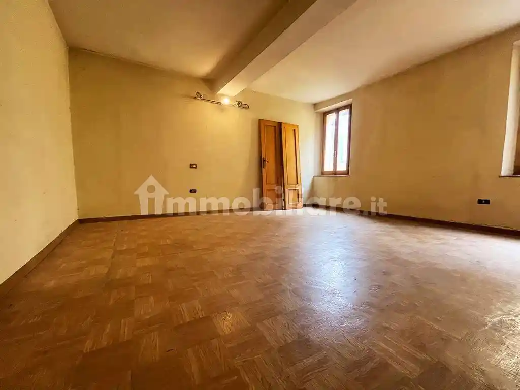 Appartamento in vendita a Parma