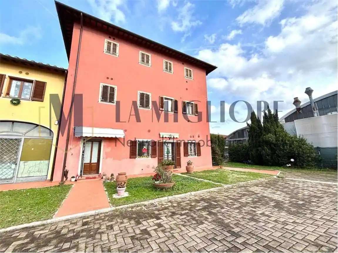 Appartamento in vendita a Montemurlo