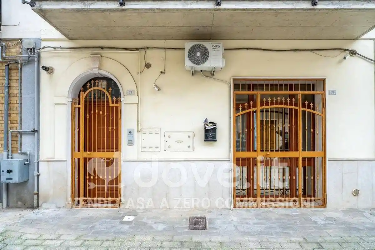 Villa unifamiliare via Napoli 36/38, Centro, Lavello - foto 2