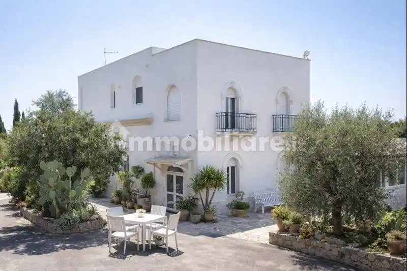 Villa in vendita a Carovigno