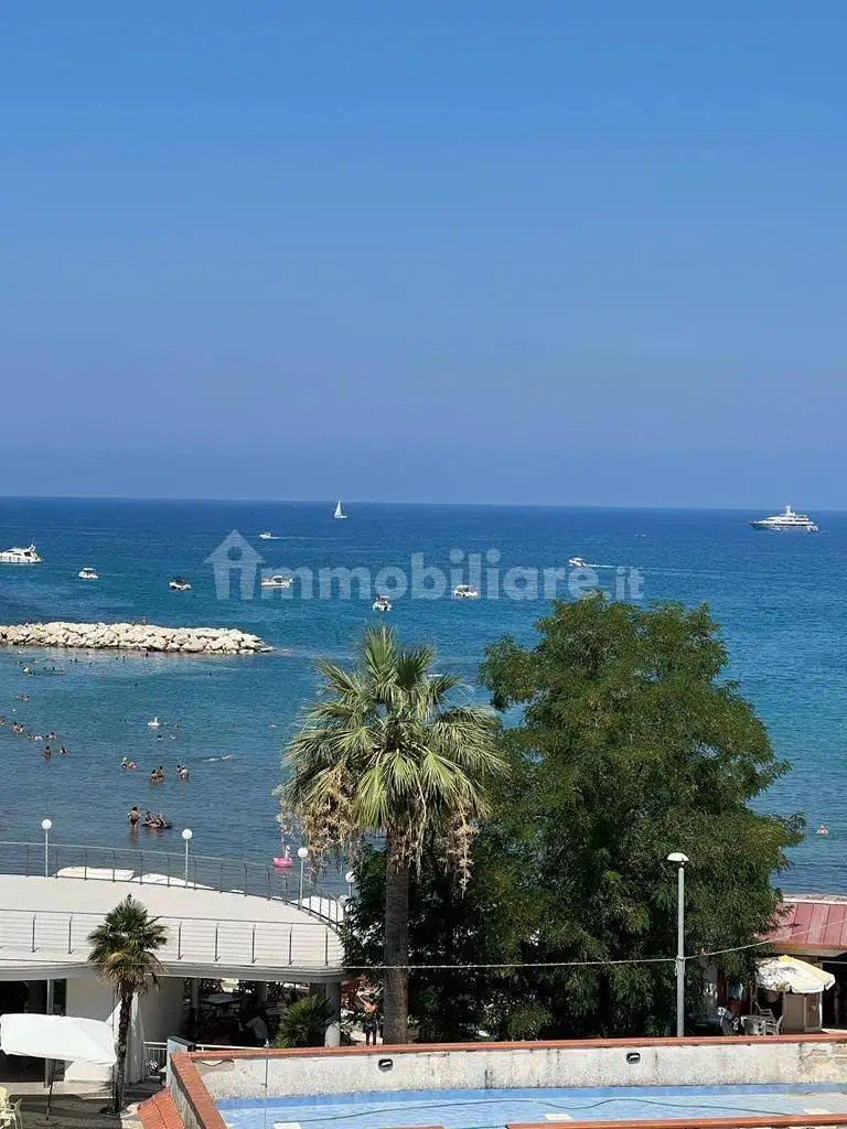 Appartamento in affitto a Agropoli