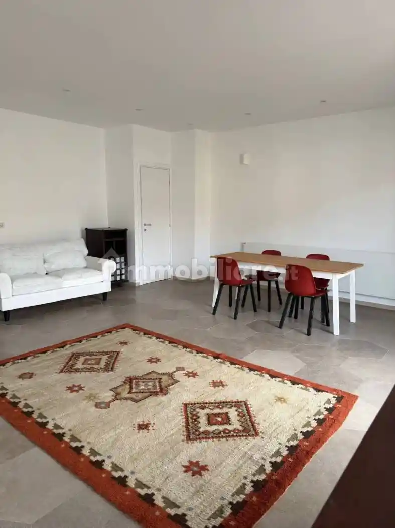 Trilocale via Onorevole Pietro Nenni 10, Polistena - foto 2