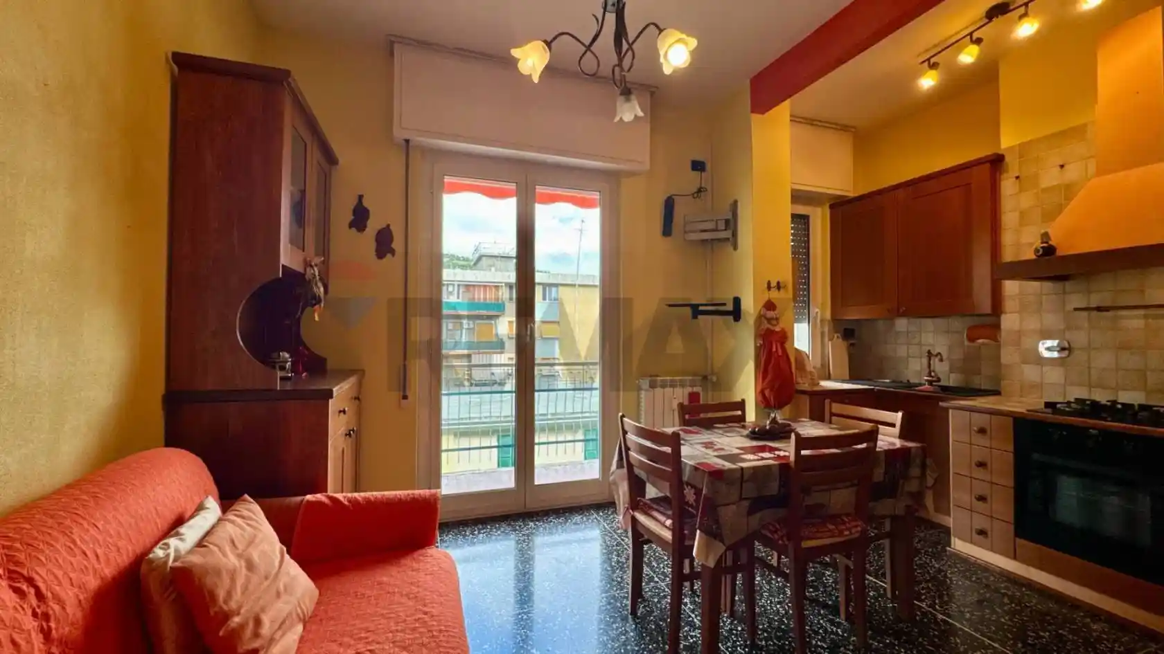 Appartamento in vendita a Savona