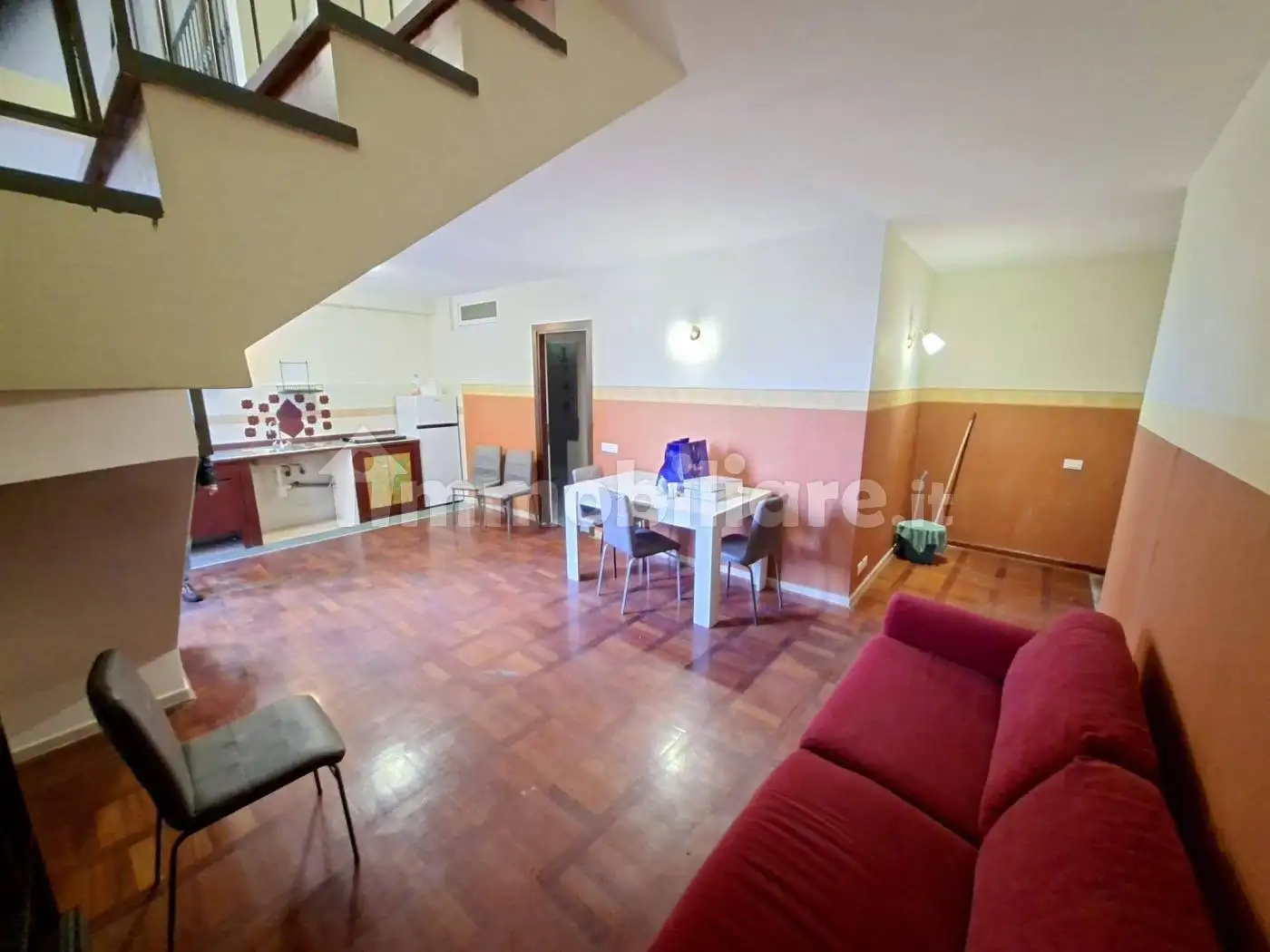 Appartamento in affitto a Napoli