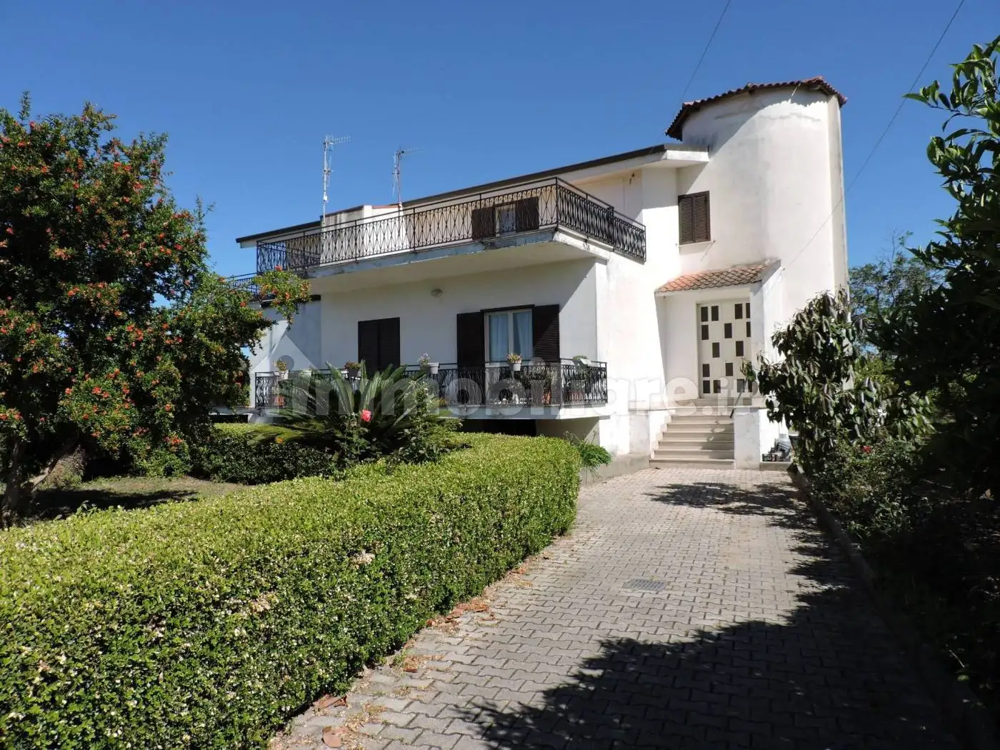 Villa in vendita a Cellole