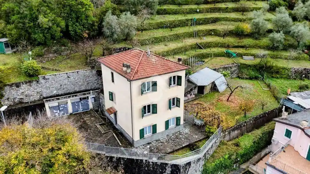 Villa in vendita a Carasco