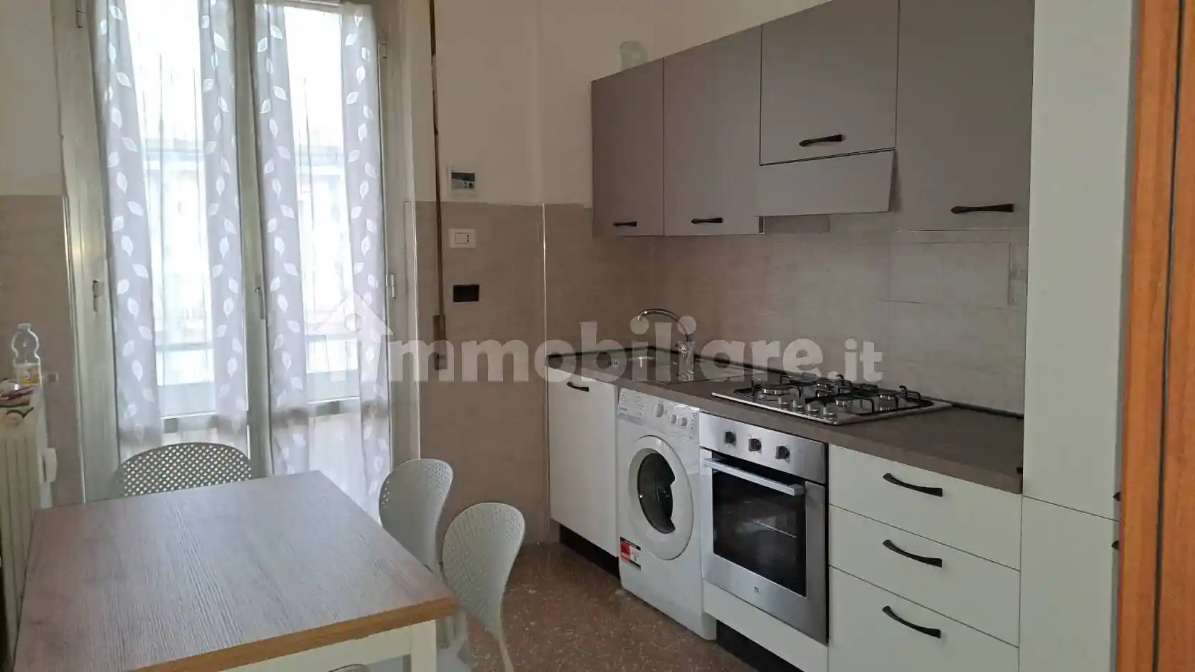 Appartamento in affitto a Genova