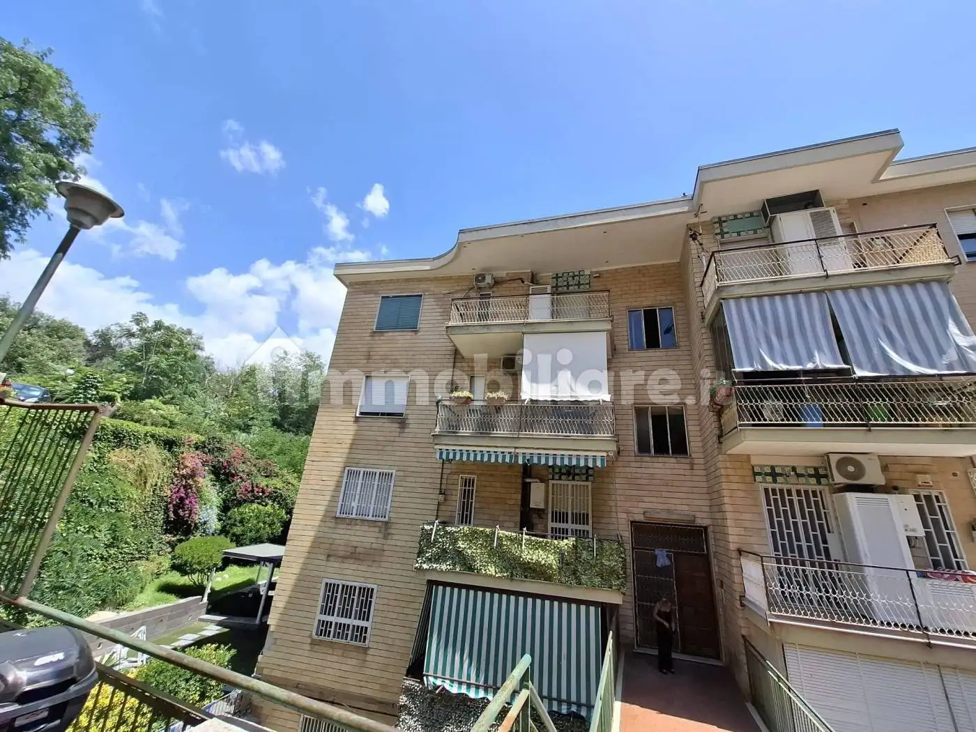 Appartamento in vendita a Napoli